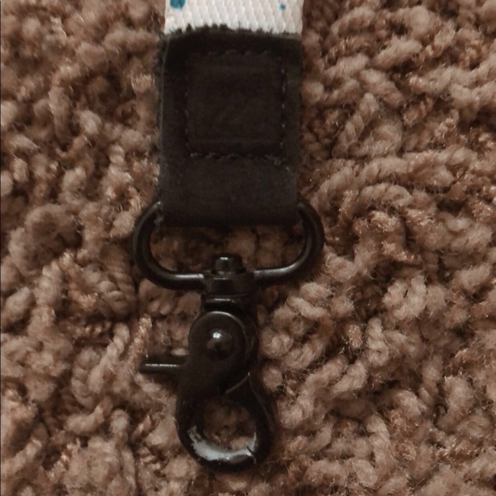 Thread Wallet neck lanyard!! - Picture 2 of 3